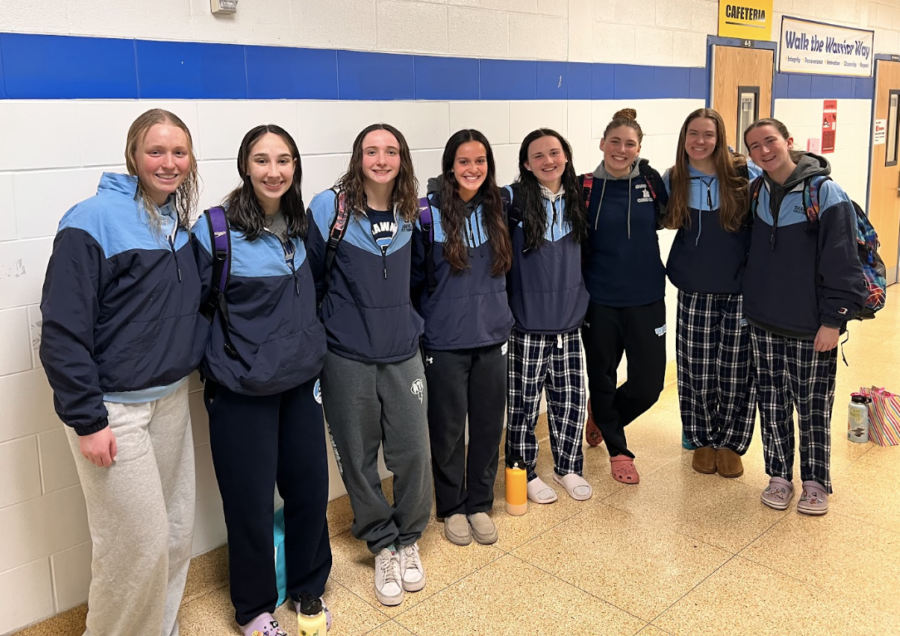 Emma+Hare%2C+Ava+Nugent%2C+Darrah+Shuff%2C+Diana+DeMarco%2C+Emily+Andryca%2C+Kalena+Gatesman%2C+Allie+Sullivan%2C+and+Beth+Strachan.